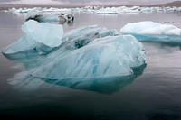 Only ~10% of the icebergs float above water.